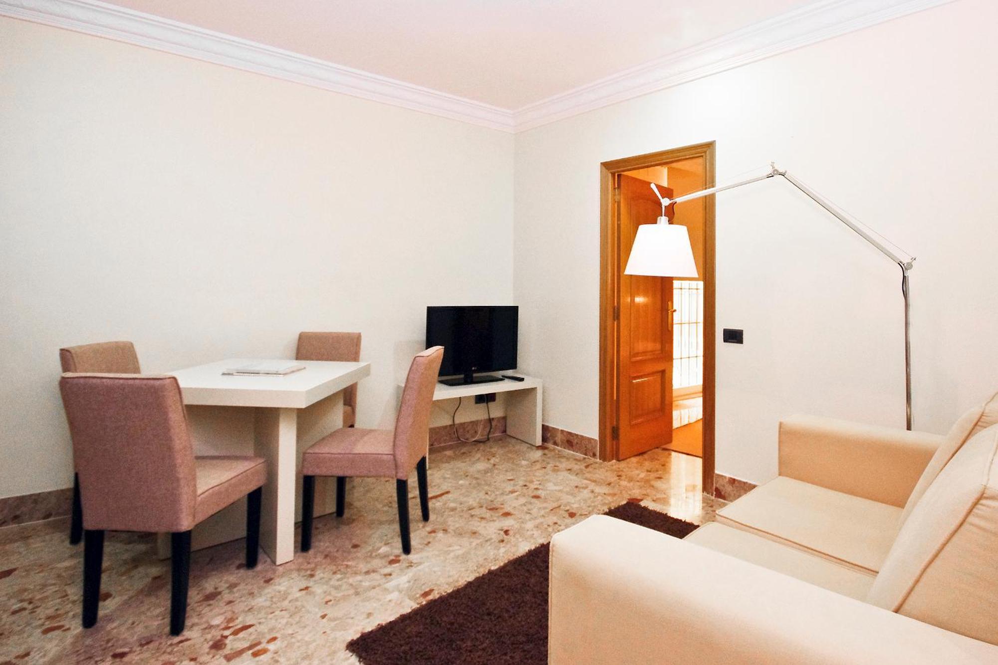 Bet Apartments - Apartments Catedral فالنسيا المظهر الخارجي الصورة