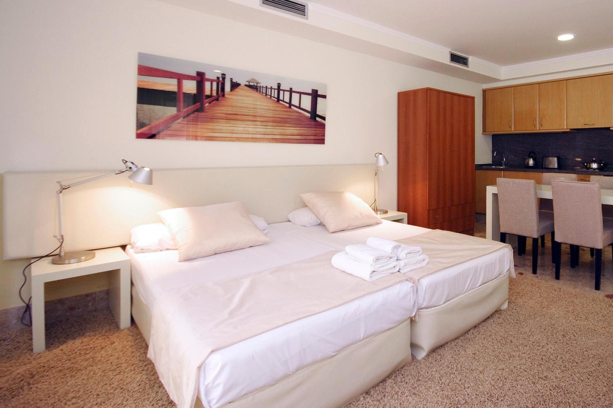 Bet Apartments - Apartments Catedral فالنسيا المظهر الخارجي الصورة